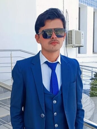 Home 14 CEO
